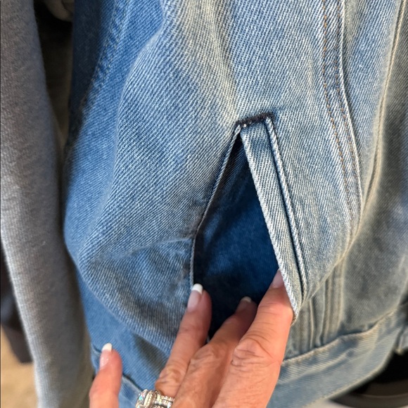 Levi's Denim Jacket with Gray Hoodie - Picture 2 of 8